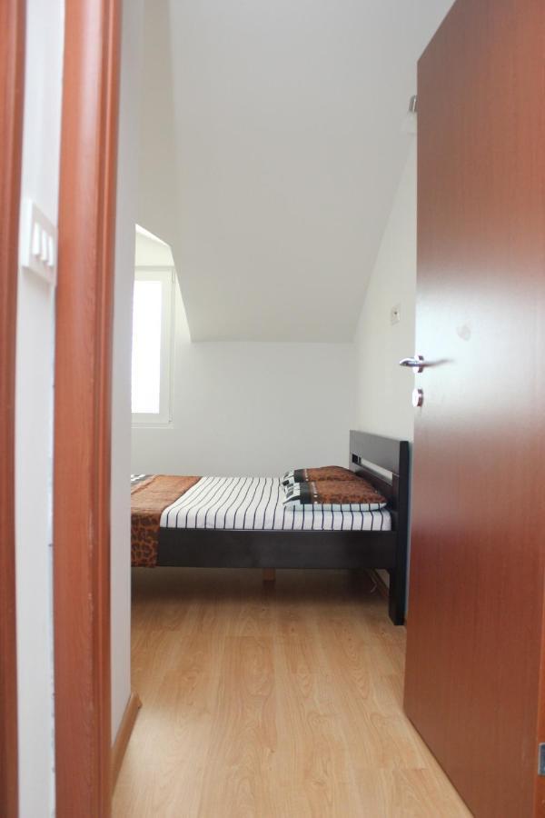 Penthouse By The Sea Apartment Tivat Bagian luar foto